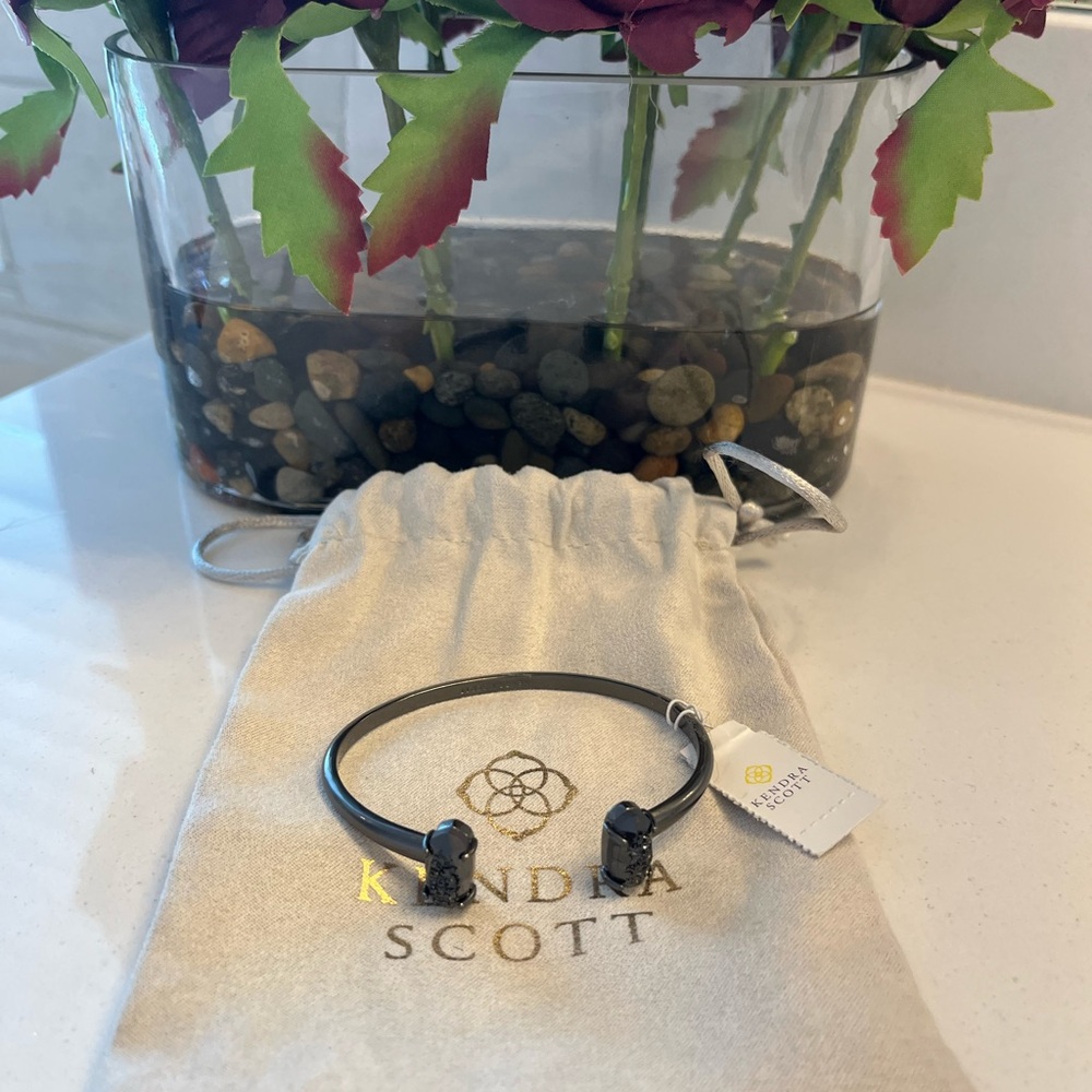 Kendra Scott Edie Onyx Black Open Cuff Bracelet - Picture 2 of 3